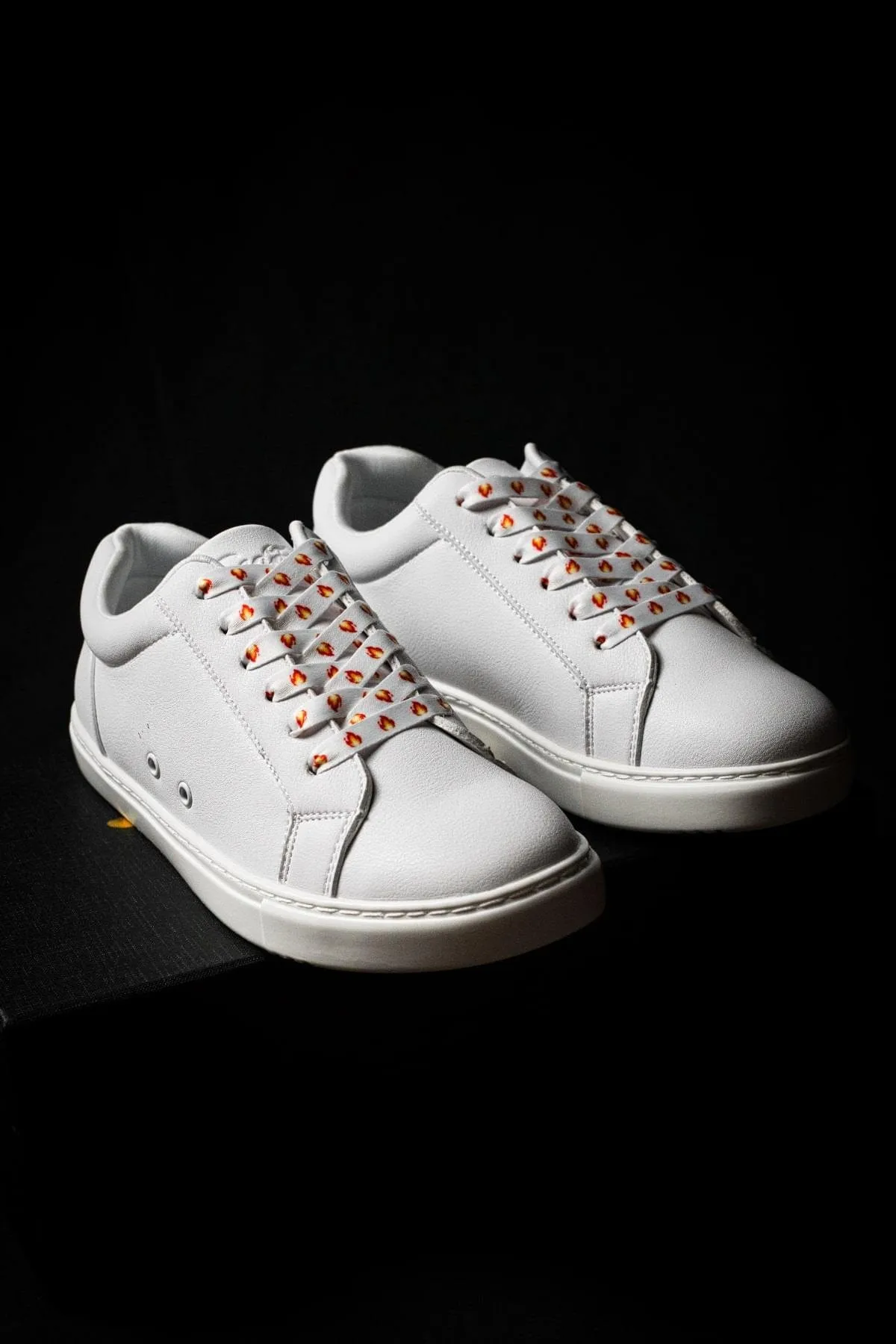 Laces | (Fire / White)