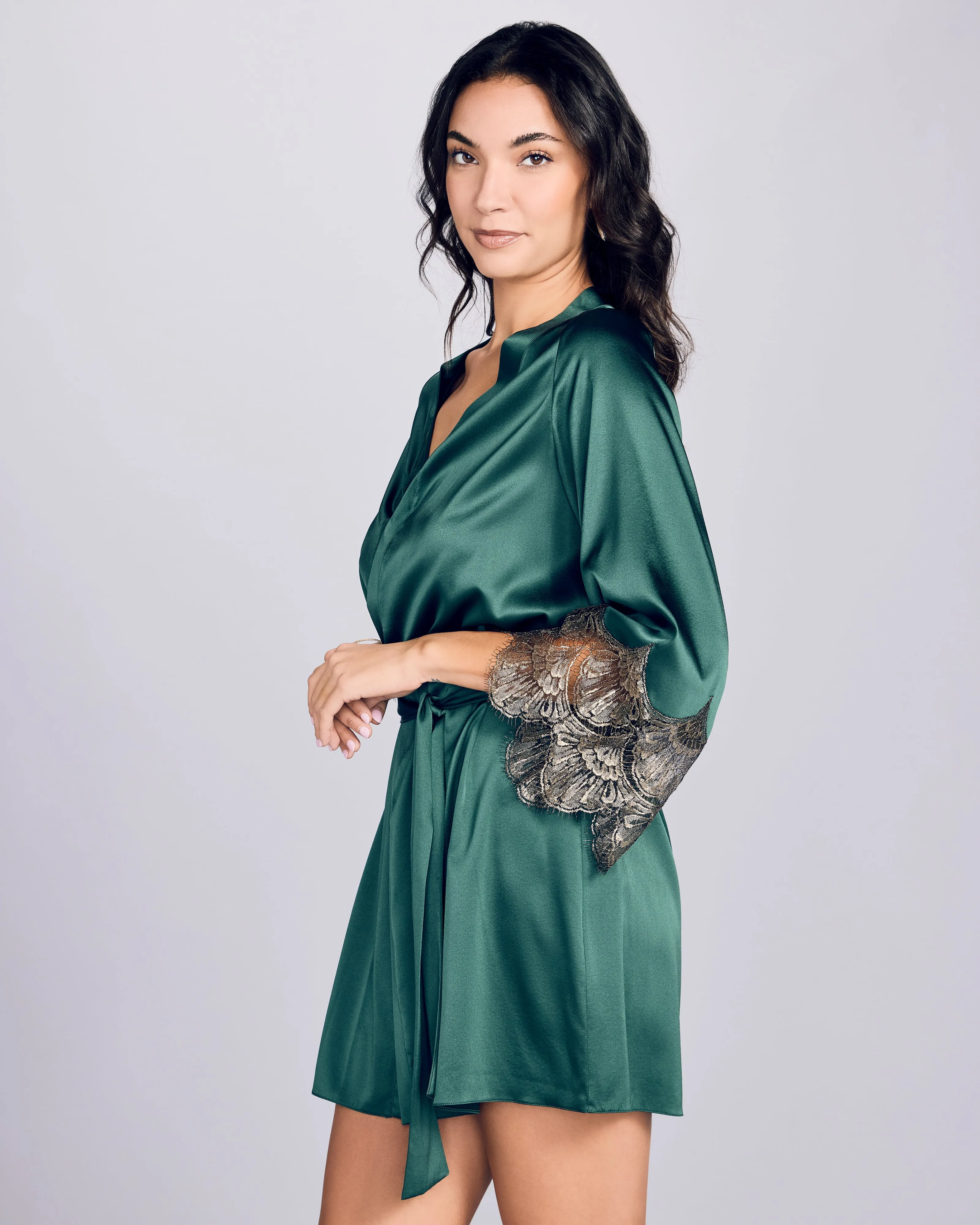 Matinee Robe