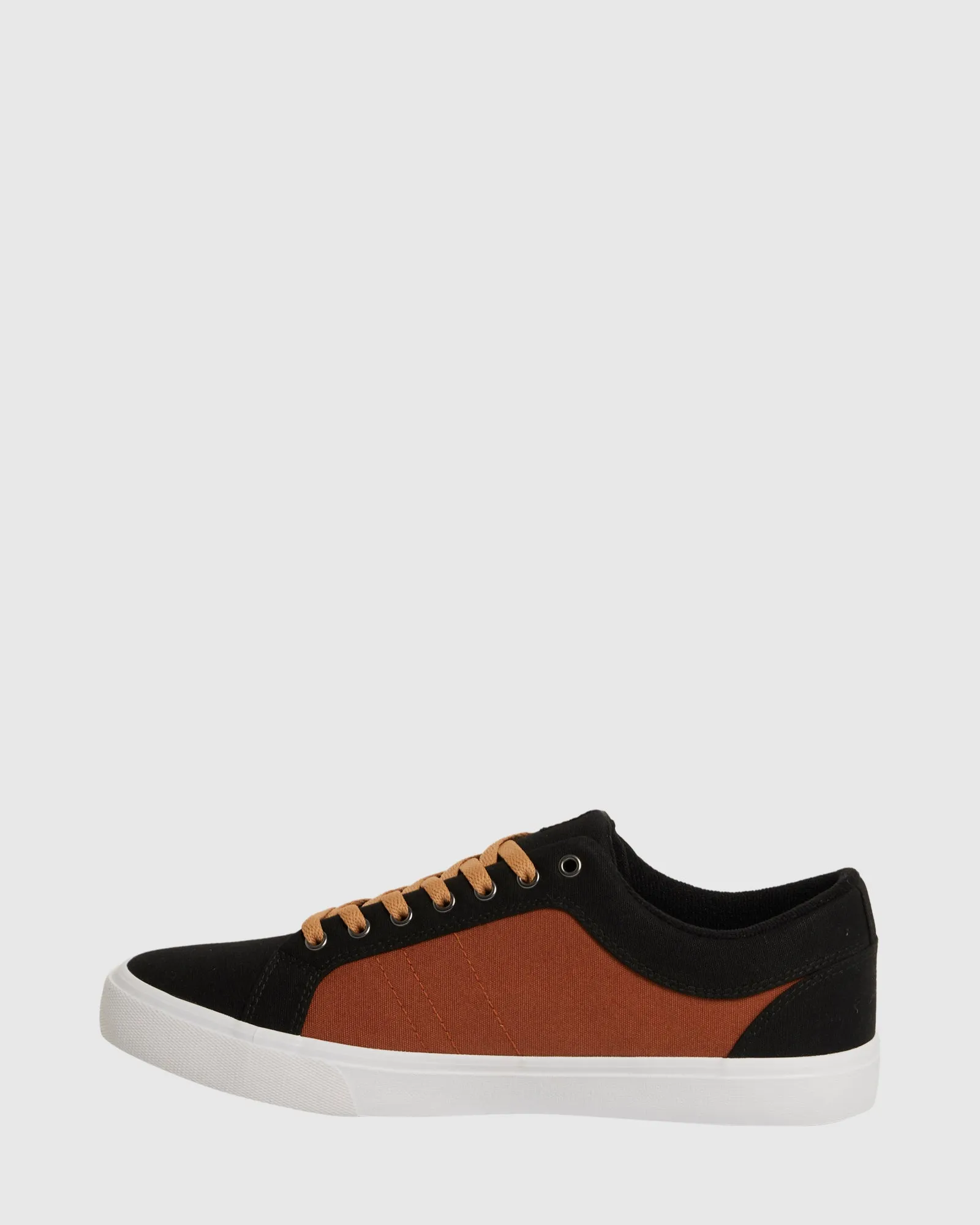 Mens Finetime Classic Sneakers