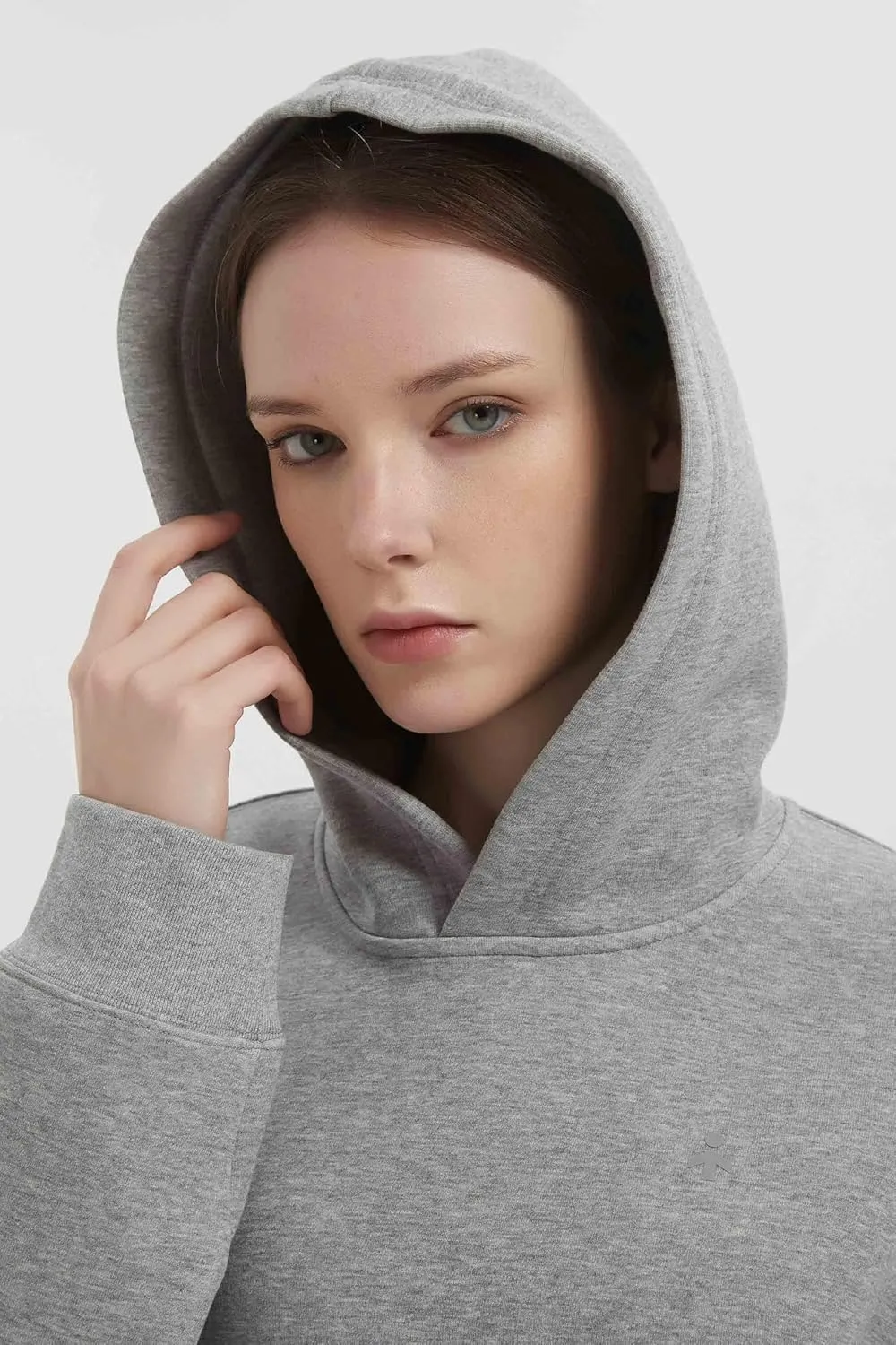 Orolay Women's Causal Hoodies Pullover Long Sleeve Basic Sweatshirt Workout Fashion Outfits with Pocket