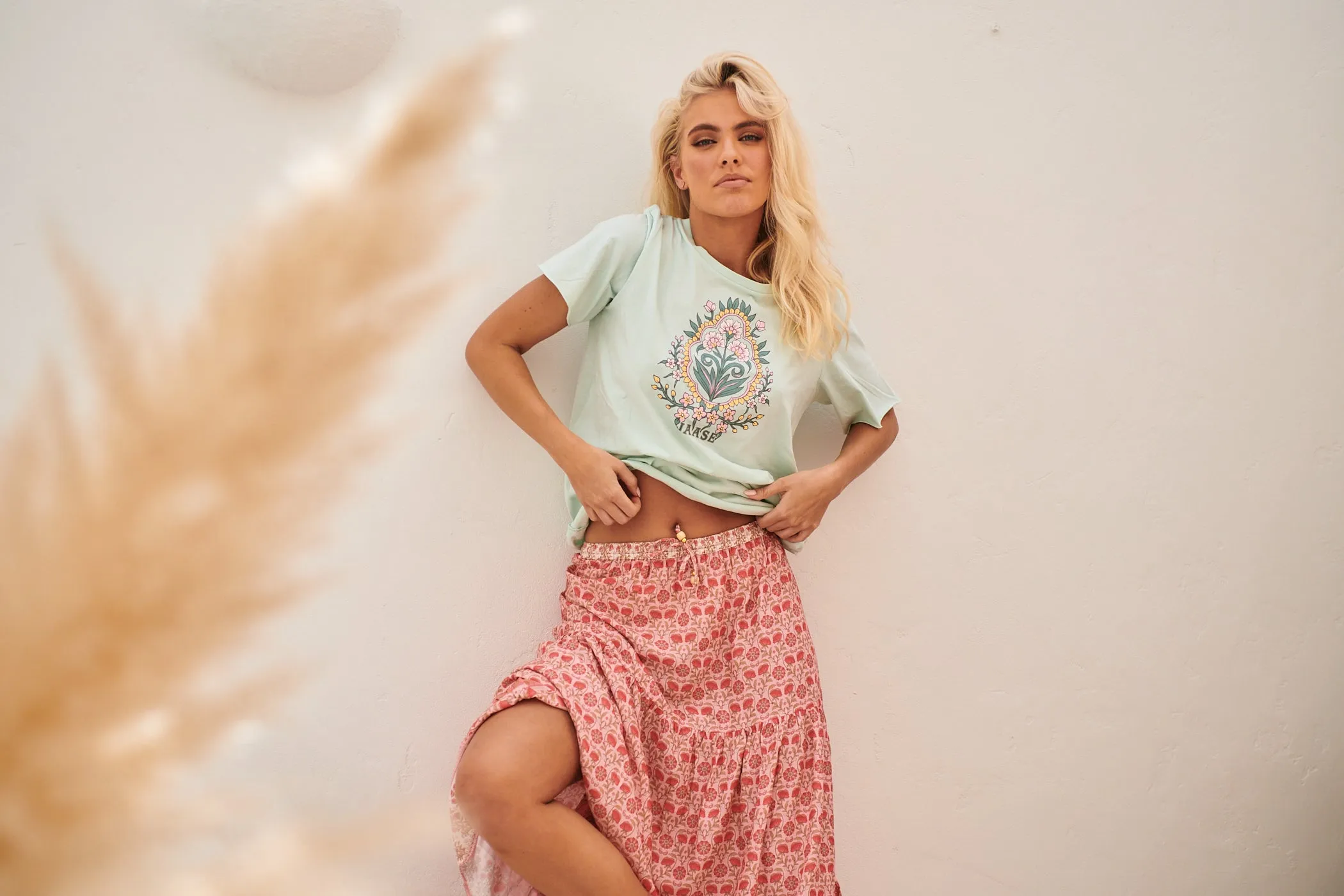 Vintage Tee - Flora ~ Aqua